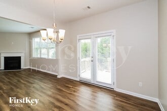 106 Woodbridge Trl in Dallas, GA - Building Photo - Building Photo