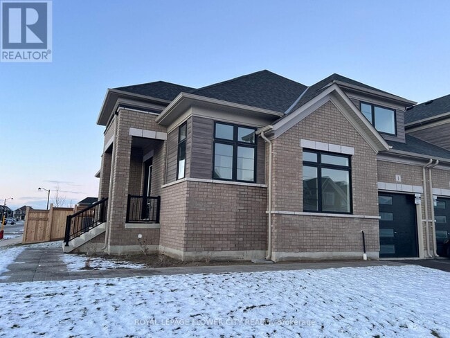 property at 1 Mayapple St