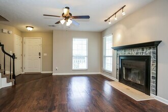 317 Hunters Chase Dr in Smyrna, TN - Building Photo - Building Photo
