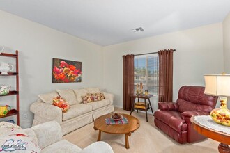 10831 E Sylvan Ave in Mesa, AZ - Building Photo - Building Photo