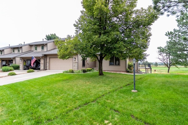 72 Woodbridge Dr in Colorado Springs, CO - Building Photo - Building Photo