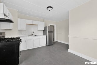 1482 Corbin Ave in New Britain, CT - Building Photo - Building Photo