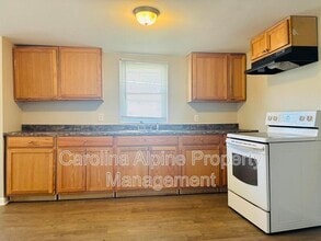 904 Lincoln St in Lincolnton, NC - Building Photo - Building Photo