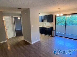 2940 Hood Rd SW in Huntsville, AL - Building Photo - Building Photo