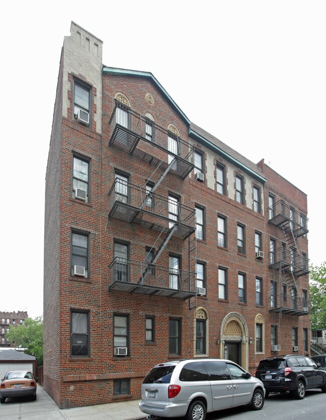 215 Senator St in Brooklyn, NY - Building Photo - Building Photo