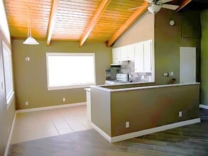 2367 Deep Creek Dr in Running Springs, CA - Building Photo - Building Photo