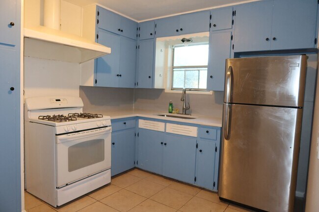 6201 Chesterfield Ave in Austin, TX - Building Photo - Building Photo