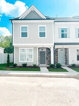 Room in Townhome on Old Grove Ln in Apex, NC - Building Photo