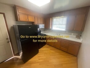 1250 Dalemere Dr in Nashville, TN - Foto de edificio - Building Photo