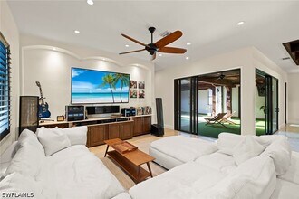 2605 64th St SW in Naples, FL - Building Photo - Building Photo