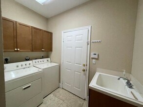 9074 Dupont Pl in Wellington, FL - Building Photo - Building Photo