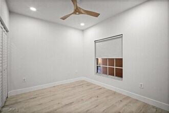 4450 Botanical Pl Cir in Naples, FL - Building Photo - Building Photo