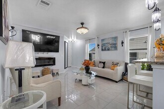 8824 Southwick Dr in Austin, TX - Building Photo - Building Photo