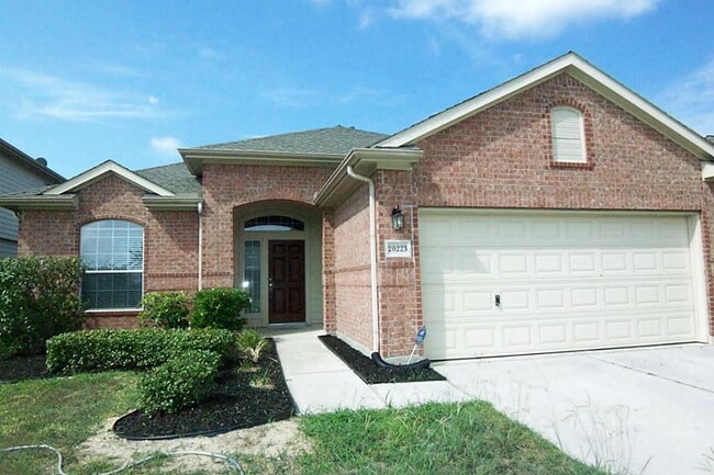 property at 20223 Enchanted Rose