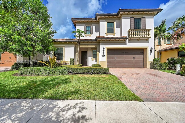 property at 9365 Solstice Cir