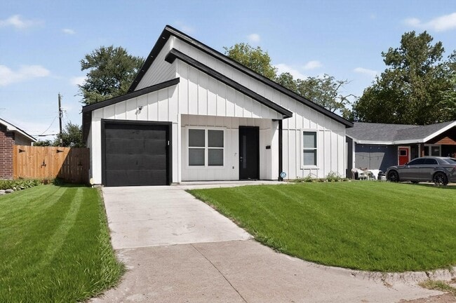 property at 3901 Le May Ave