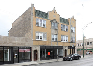 2725-2729 W Devon Ave in Chicago, IL - Building Photo - Building Photo