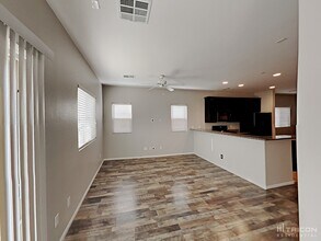 9029 Good Humored Ct in Las Vegas, NV - Building Photo - Building Photo