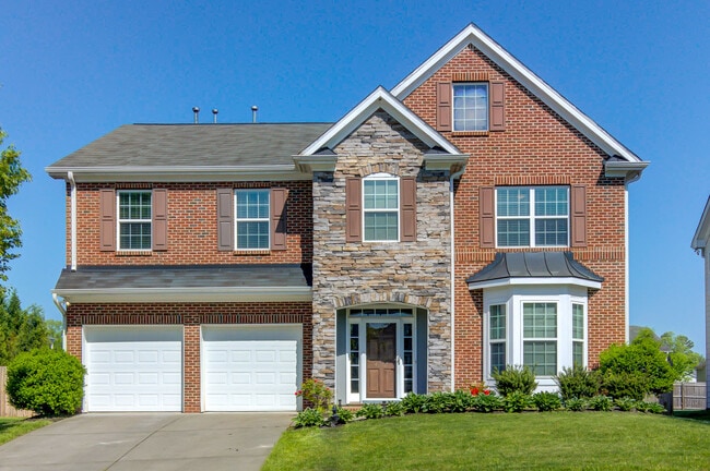 property at 4612 Dry Creek Ct