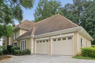 30 S Battery Pl in Atlanta, GA - Building Photo