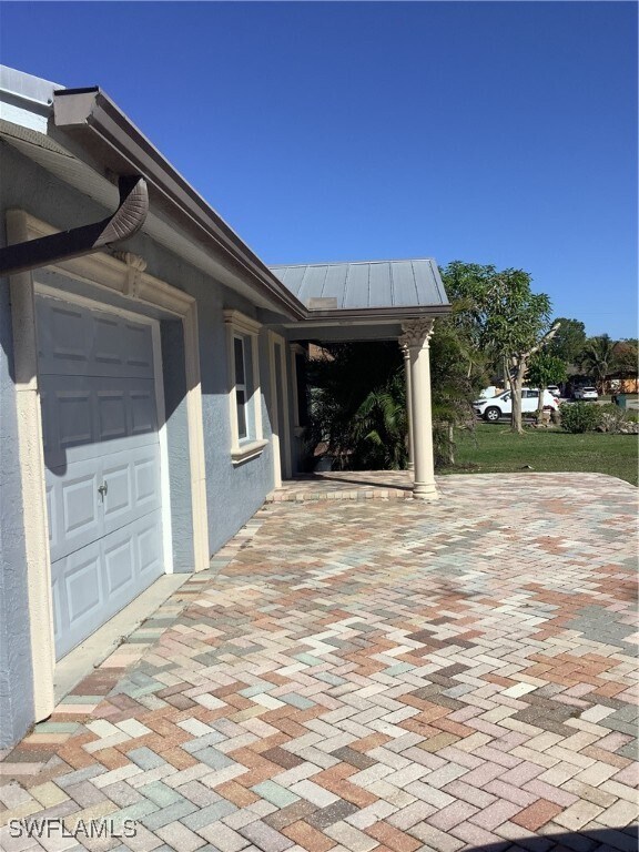 property at 1737 42nd St SW