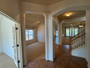 9820 Savannah Ridge Dr in Austin, TX - Building Photo - Building Photo