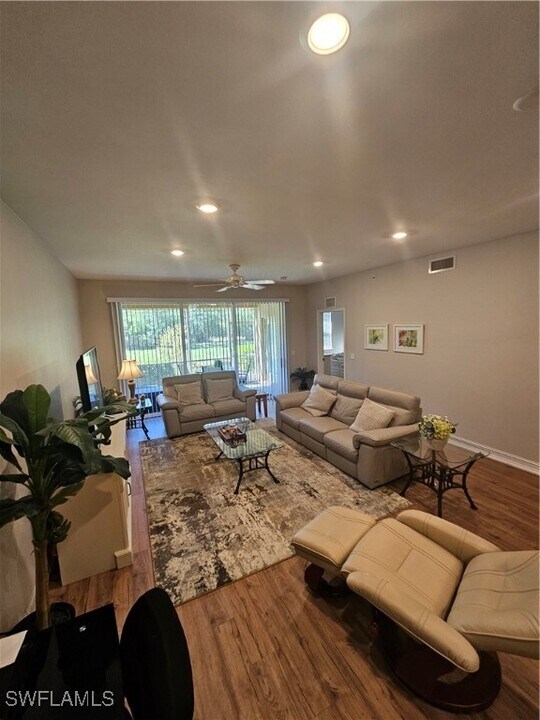 10530 Amiata Way in Ft. Myers, FL - Building Photo