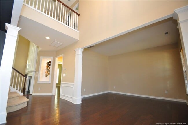300 Sutton Glen Dr in Apex, NC - Building Photo - Building Photo