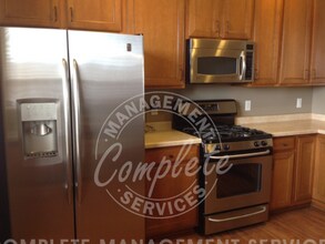 4334 Bulrush Blvd in Shakopee, MN - Building Photo - Building Photo