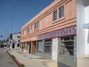 2725 W Vernon Ave in Los Angeles, CA - Building Photo - Building Photo