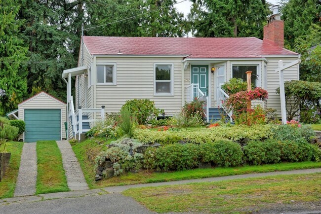 property at 2717 NE 90th St
