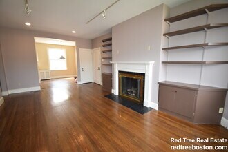 141 Beaconsfield Rd in Brookline, MA - Building Photo - Building Photo