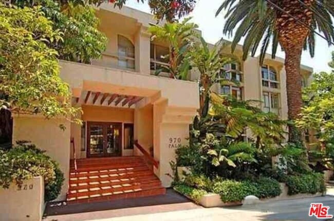 970 Palm Ave in West Hollywood, CA - Building Photo - Building Photo
