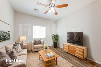 4680 E Laurel Ave in Gilbert, AZ - Building Photo - Building Photo