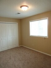 595 Belland Ave in Vadnais Heights, MN - Building Photo - Building Photo