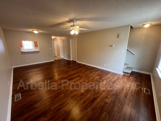 152 Gray Station Rd in Johnson City, TN - Building Photo - Building Photo