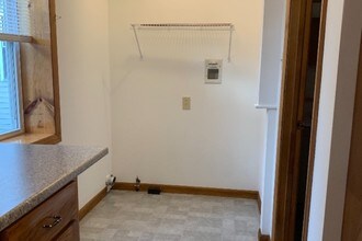 50 Howland Ave, Unit #50 in Adams, MA - Building Photo - Building Photo