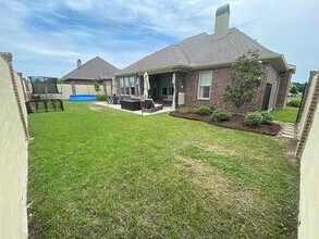 6110 Myrtle Bay Wy in Lake Charles, LA - Building Photo - Building Photo