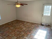 8331 Beleza St photo'