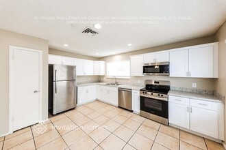 7350 W Maryland Ave in Glendale, AZ - Foto de edificio - Building Photo