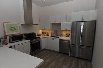 1509 Cabrillo Ave, Unit 1/2 in Los Angeles, CA - Building Photo - Building Photo