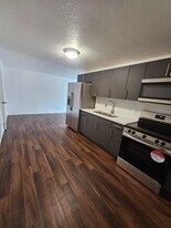 148 W 14th St in West Palm Beach, FL - Building Photo