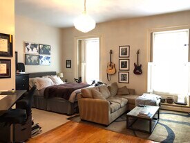 14 Beacon St, Unit 4 in Boston, MA - Building Photo