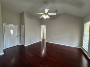 331 Tyson Glen Dr in Warner Robins, GA - Building Photo - Building Photo
