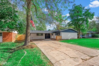 1606 Joy Dr in Bossier City, LA - Building Photo - Building Photo