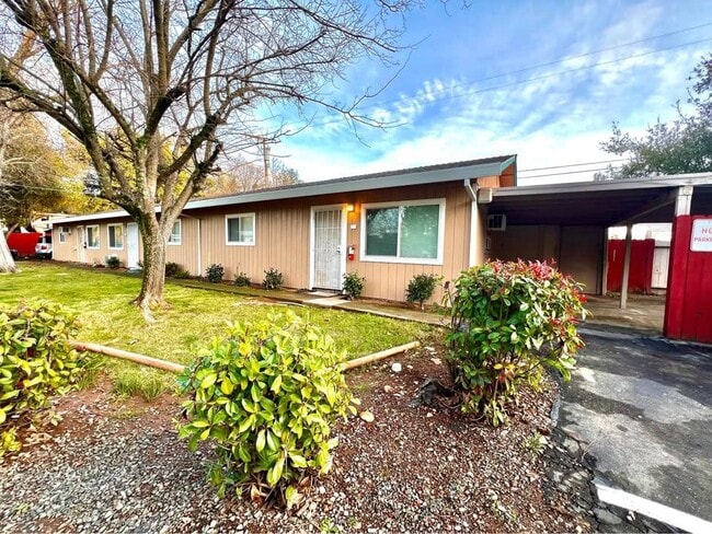 property at 4160 Oro Ln