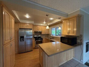 650 Serrano Dr in San Luis Obispo, CA - Building Photo - Building Photo