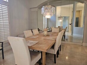 132 Thornton Dr in Palm Beach Gardens, FL - Building Photo - Building Photo