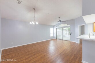 1145 Creeks Ridge Rd in Jacksonville, FL - Building Photo - Building Photo