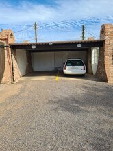 1302 E Roger Rd in Tucson, AZ - Building Photo - Building Photo